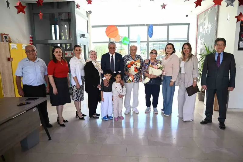 Kemer Belediye Başkanı Topaloğlu Hayırsever Akman Çiftini Ağırladı