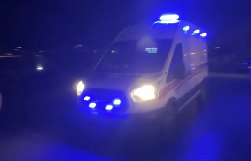 Hakkari Yüksekova Da Evinde Hareketsiz Bulunan Genç Kız Kurtarılamadı