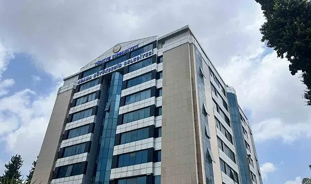 Adana Büyükşehir Belediyesinin 485.9 milyon liralık borcuna vatandaşlardan tepki