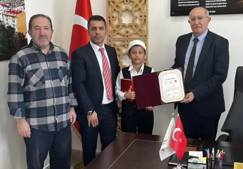 Bayburt'ta Hafızlık Programı Yeni Mezununu Verdi