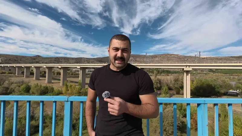 Sivas Emirhan Kayalıkları Zirvesinde Zorlu Dağcılık İnişi