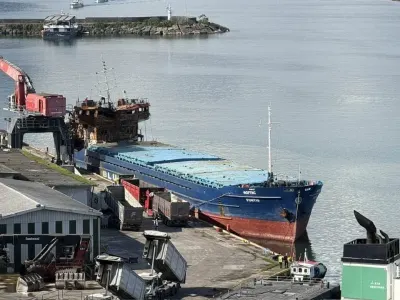 Hasar Gören Fortis İsimli Gemiden Yayılan Koku Giresun’u Tedirgin Etti