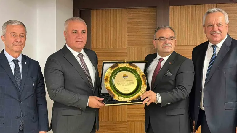 Alanya Ticaret Ve Sanayi Odası Başkanlığında Devir Teslim Töreni Gerçekleşti