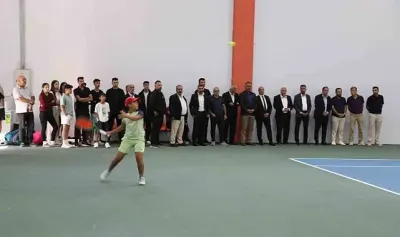 Ağrı Dağı Cup tenis turnuvasında maçlar başladı