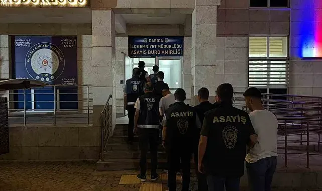 Darıca'da market ve kuyumcu yağmalayan 5 şüpheli tutuklandı