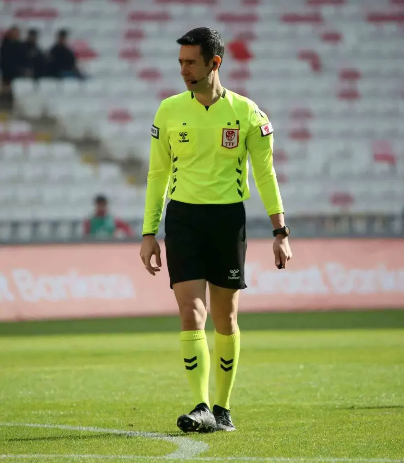 Pendikspor Ile Kayserispor Randevusunun Hakemi Belli Oldu