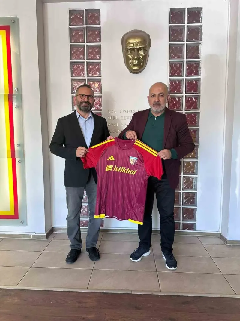 Hilmi Daşdemir'den Kayserispor Kulübüne Anlamlı Ziyaret