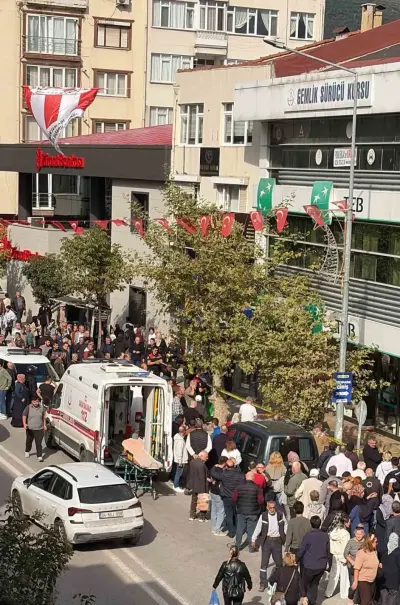 Bursa Gemlik te Hamile Kadına Bıçaklı Saldırı