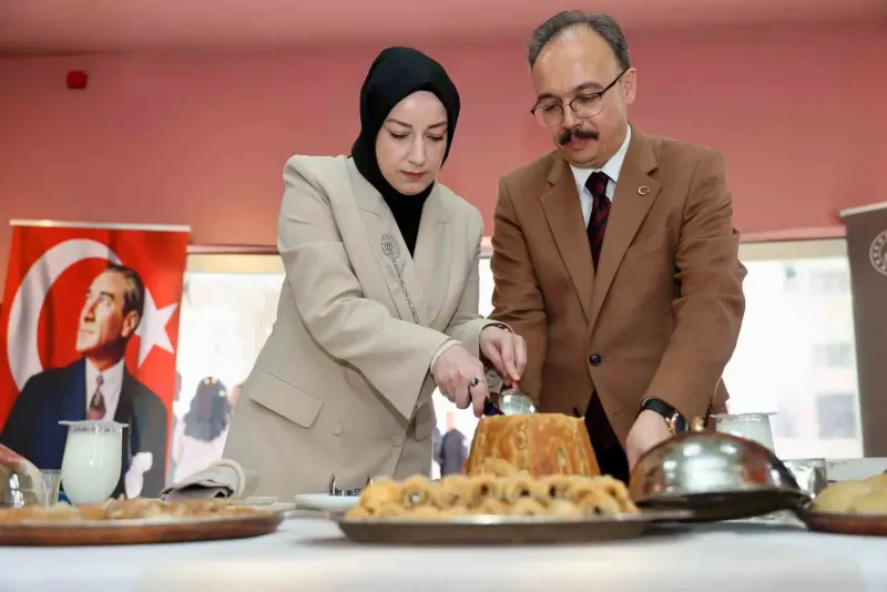 Siirt'in Yöresel Lezzetlerini Yaşatacak Sabat Mutfağı Törenle Açıldı