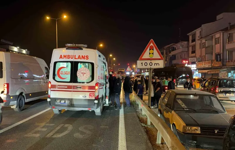 Düzce'de Otomobil ile Motosiklet Çarpıştı: Bir Kişi Yaralandı