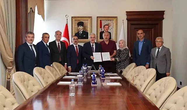 İnegöl'de sağlık ve eğitim için imzalar atıldı