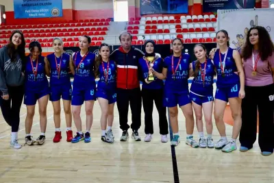 Bilecik'te Genç Kızlar Basketbol Müsabakaları Sona Erdi