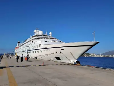 Lüks Kruvaziyer Star Legend 300 Yolcusuyla Bodrum'a Demir Attı