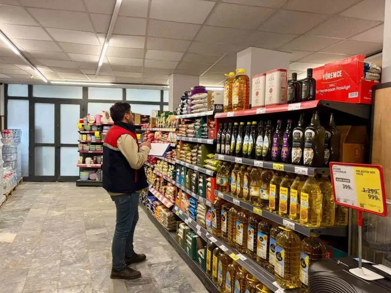 Afyonkarahisar’da Marketlerde Tarımsal Ürün Fiyatları İncelendi