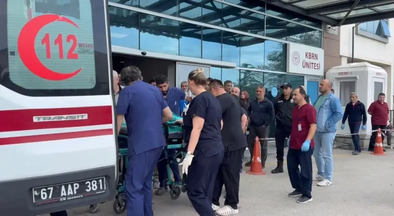 Zonguldak'taki Maden Patlamasında Ağır Yaralanan İşçi Ankara'ya Nakledildi