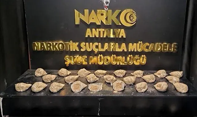 Antalya'da 16,6 kilogram eroin ele geçirildi