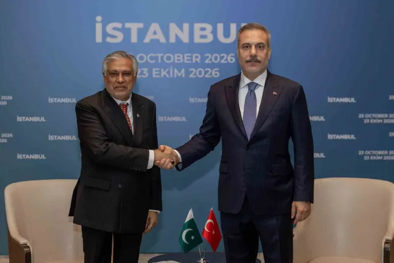 Bakan Hakan Fidan İstanbul'da Pakistanlı Mevkidaşıyla Görüştü
