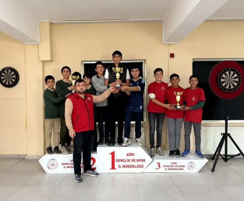 Hamur İlçesinde Okul Sporları Dart Müsabakaları Sona Erdi