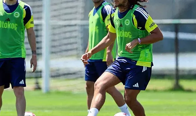 Fenerbahçe'de yeni sezon hazırlıkları devam ediyor