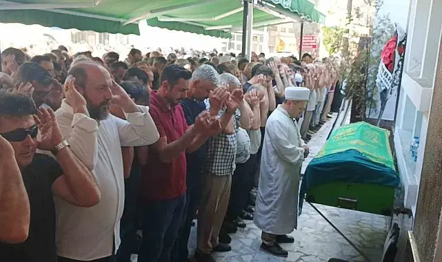 Derbent Barajı'nda ölü bulunan 2 çocuk annesi kadın, son yolculuğuna uğurlandı