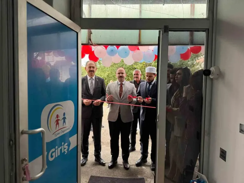 Kars Arpaçay'da Yeni Özel Eğitim Ve Rehabilitasyon Merkezi Açıldı