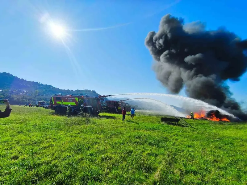 Ordu-Giresun Havalimanı’nda Gerçekleşen Uçak Kazası Ve Yangın Tatbikatı Nefes Kesti