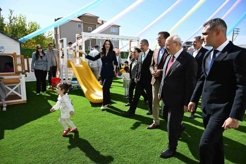 Denizli Çivril'de Yeni Gündüz Bakımevi Törenle Hizmete Girdi
