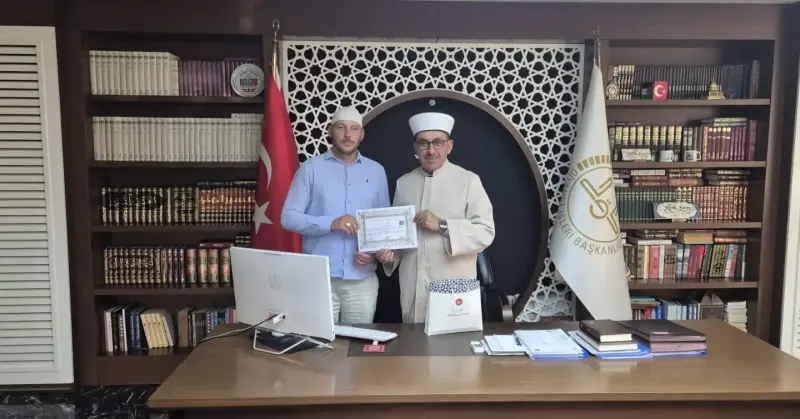 Almanya Vatandaşı Wilhelm Laarmann Alanya Müftülüğünde Kelime-İ Şehadet Getirerek Ahmet İsmini Aldı