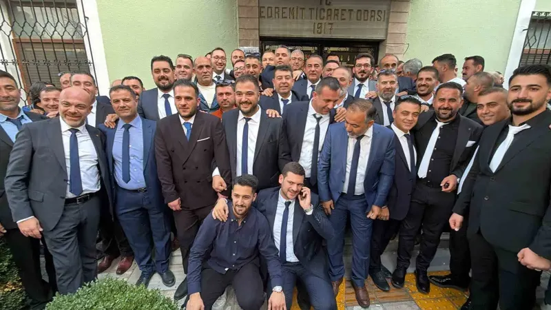 Edremit Ticaret Odası Seçimlerinde Mavi Liste Zaferini İlan Etti