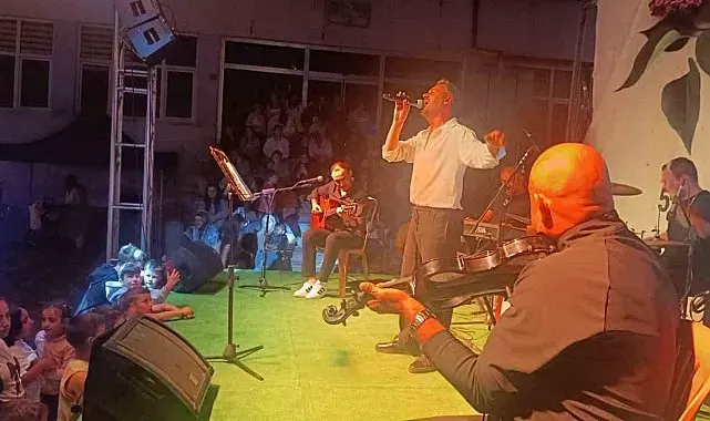 Pazaryeri'nde konser coşkusu