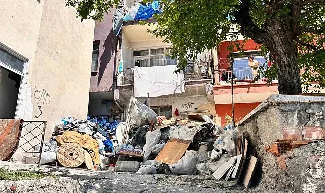 Annesinin kaçırılıp çöp evde tutulduğunu iddia etti