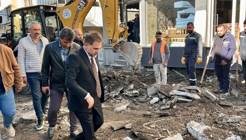 Yakutiye Belediye Başkanı Mahmut Uçar Bat Pazarı Esnafıyla Buluştu