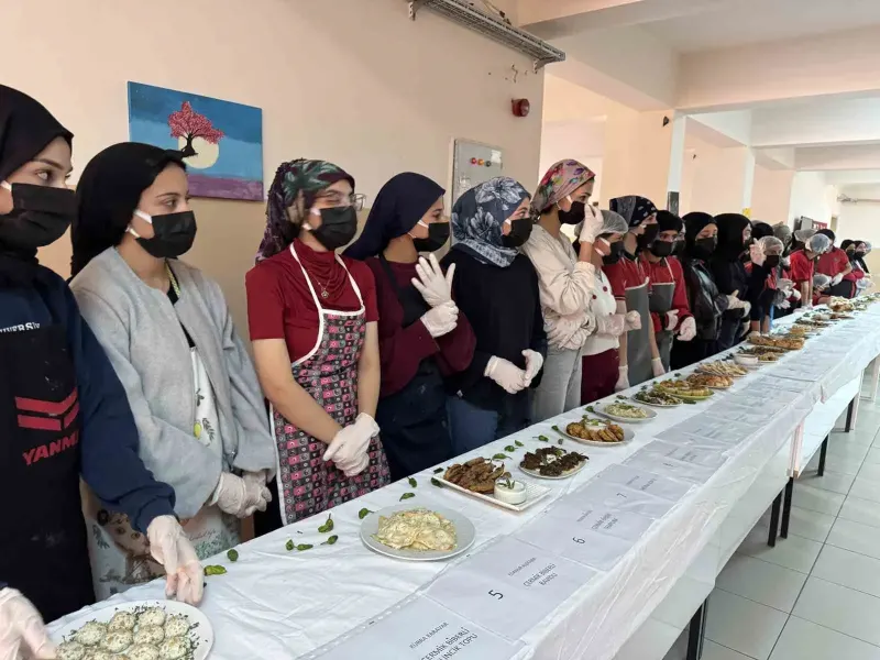 Tescilli Çermik Biberiyle Hazırlanan Kırk Bir Çeşit Yemek Görücüye Çıktı