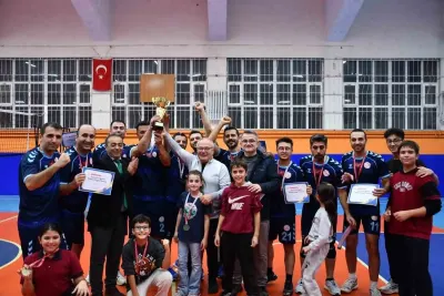 Afyonkarahisar İmzalı Kamu Spor Oyunları Voleybol Müsabakaları Sona Erdi