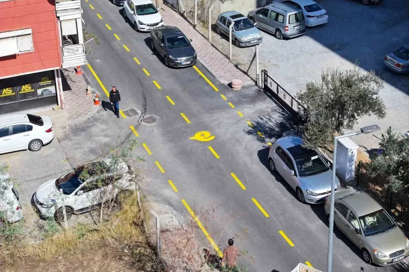 Efeler Belediyesinden Üç Noktada Asfalt Seferberliği