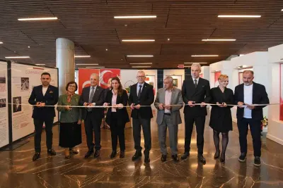 Panorama 1326 Bursa Fetih Müzesi’nde Cumhuriyet Sergisi Kapılarını Açtı