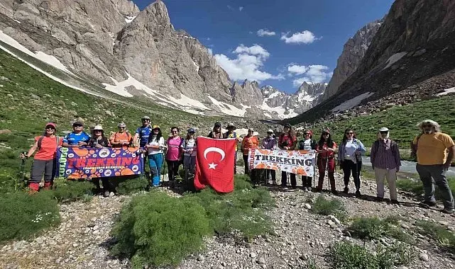 İzmir Trekking Kulübü'nden Hakkari'ye doğa çıkarması