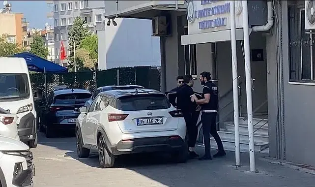 İzmir'de belediyelere operasyonunun altından yine Veli Ağbaba çıktı