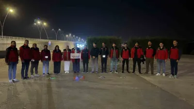 İhakoşt Van Ekibinden Deprem Şehitleri İçin Anma Uçuşu