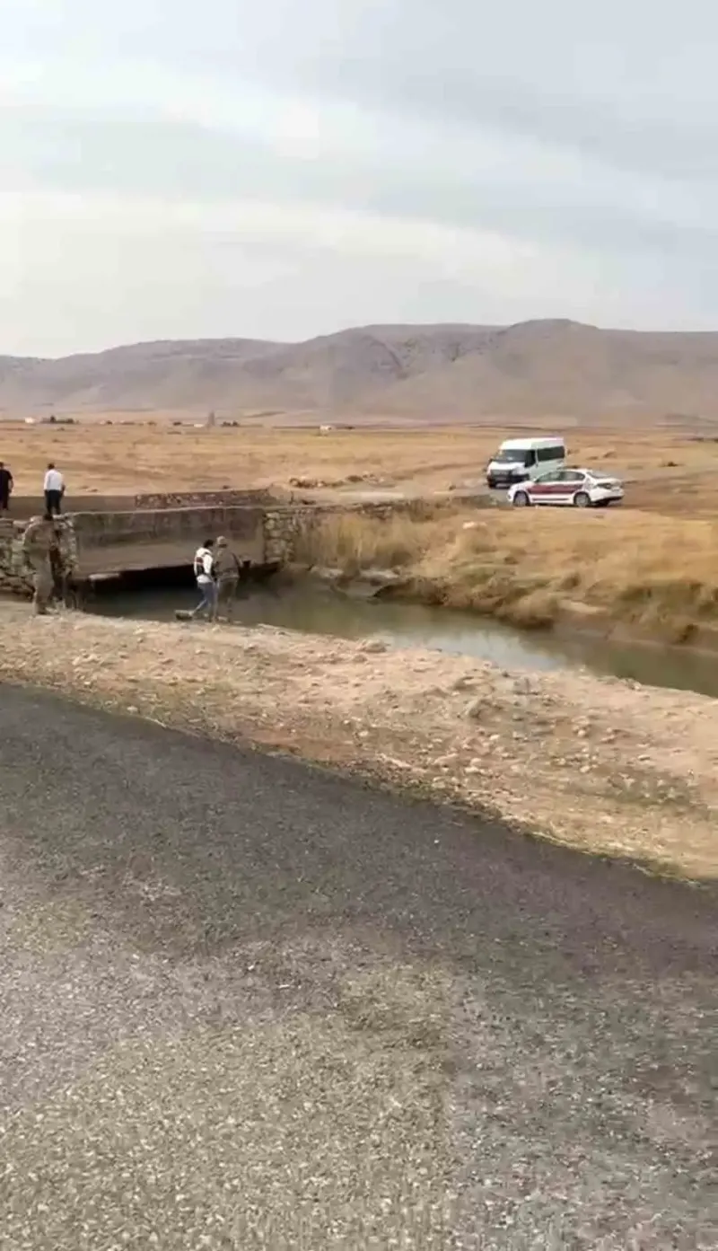 Mardin’de Su Kanalına Düşen Otomobilde 4’ü Çocuk 6 Kişi Can Verdi