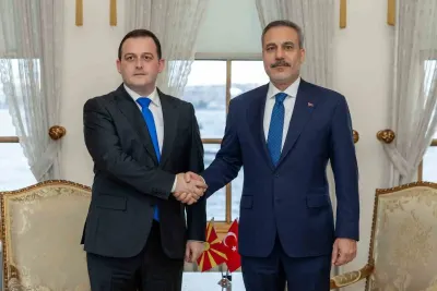 Dışişleri Bakanı Hakan Fidan Kuzey Makedonya Devlet Bakanı Zeynula İle Görüştü