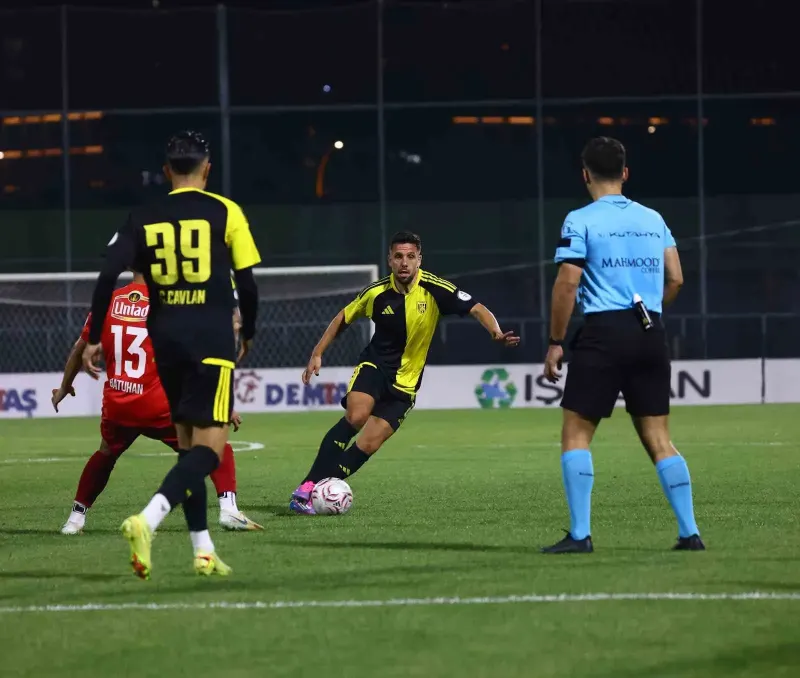 Aliağa FK Sahasında 68 Aksaray Belediyespor'u 2-1 Mağlup Etti