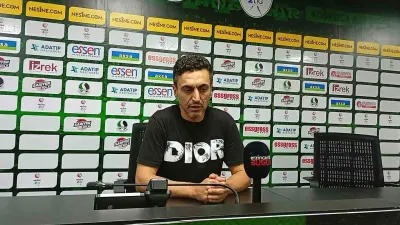 Sakaryaspor Evinde Erzincanspor'a 3-1 Mağlup Oldu