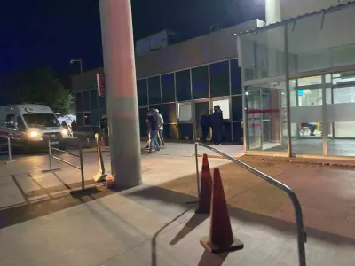 Ayvalik Aciklarinda Tekne Faciasi: 8 Kisi Kurtarildi 1 Kisi Araniyor