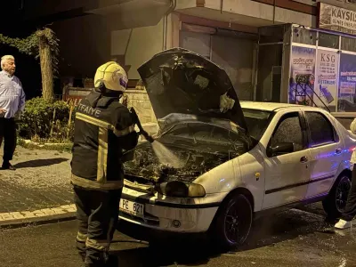 Melikgazi İlçesinde Çalıştırılan Otomobil Alev Aldı