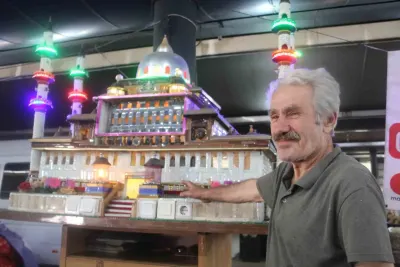 Ordu'da Emekli Vatandaşın Kendi Tasarımı Olan 400 Kiloluk Cami Maketi İlgi Görüyor