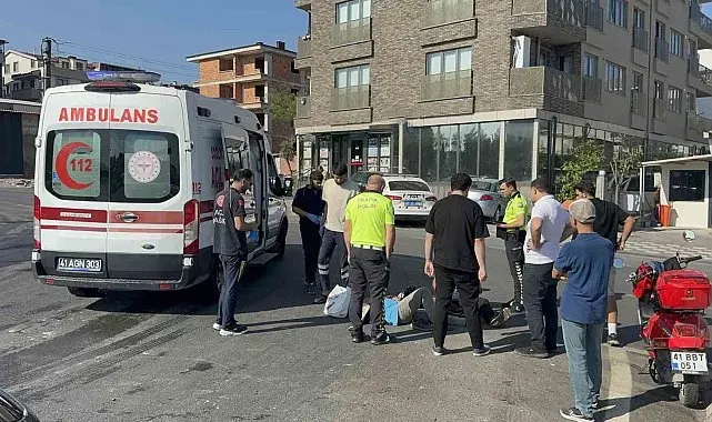Otomobil ile çarpışan motosikletteki 2 kişi yaralandı