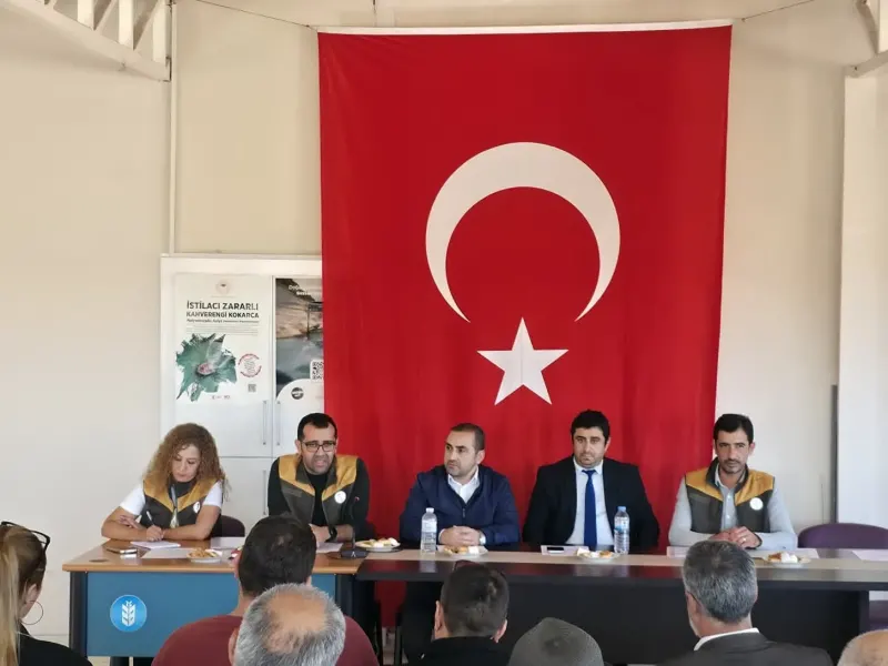 Toprak Mahsulleri Ofisi Yeni Sezon Haşhaş Ekimi İçin Çiftçileri Bilgilendirdi