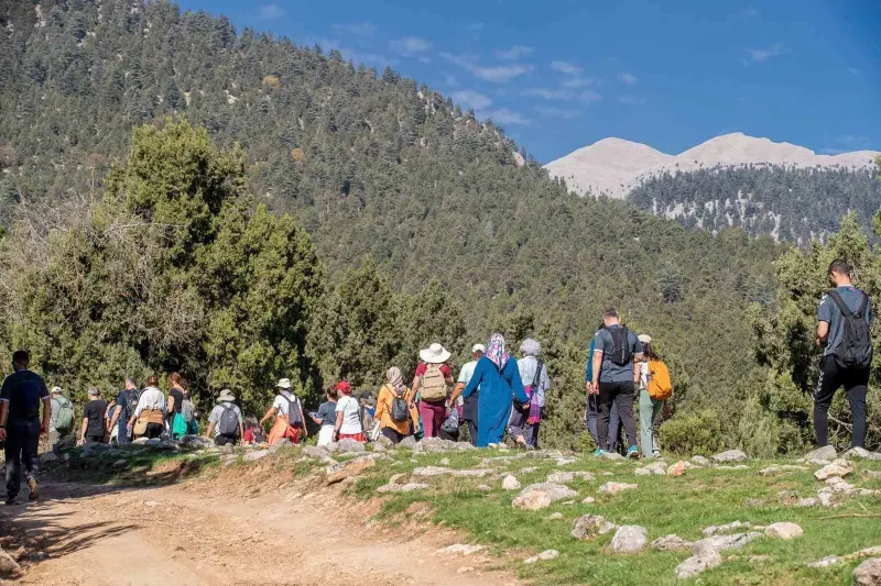 Mersin Büyükşehir Belediyesi İmzalı Tarihi Kilikya Yolu Yürüyüşü Gerçekleştirildi