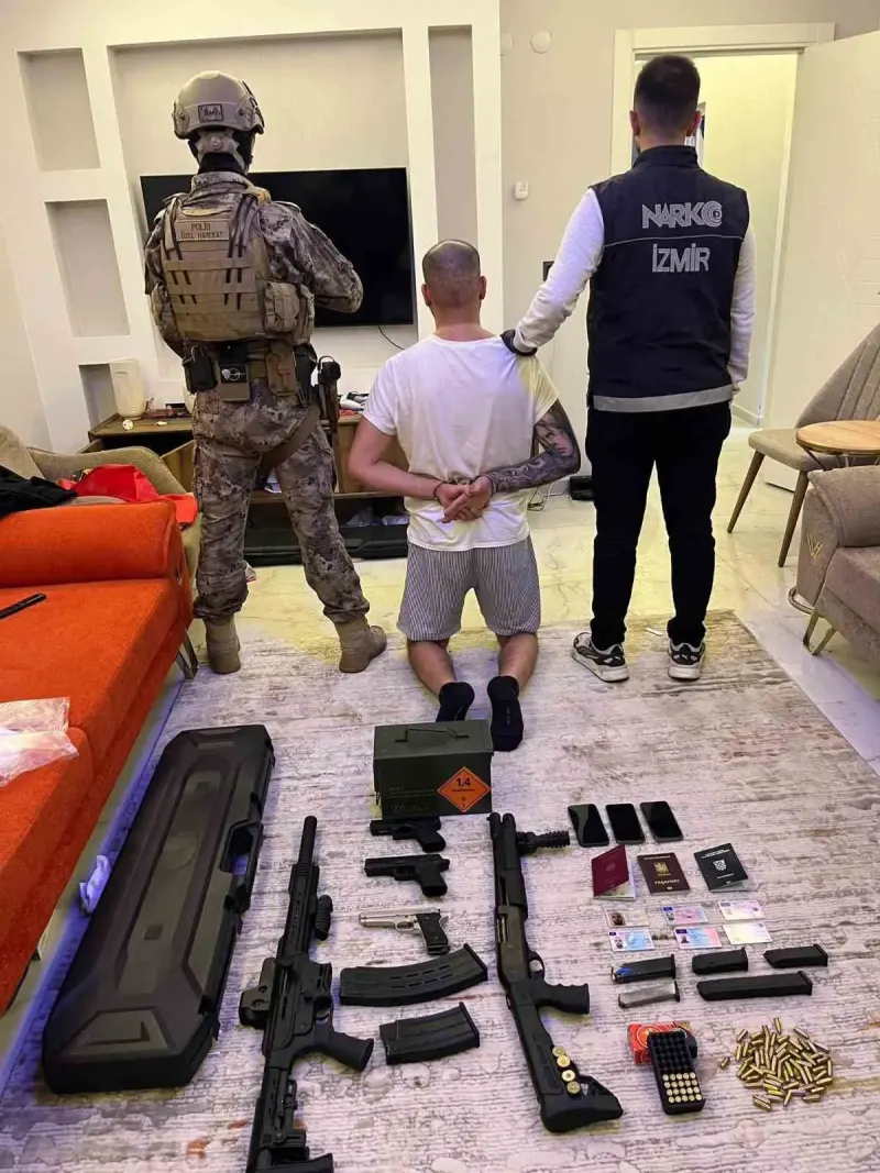 Almanya Tarafından Aranan Valmir Berisha İzmir'de Yakalandı